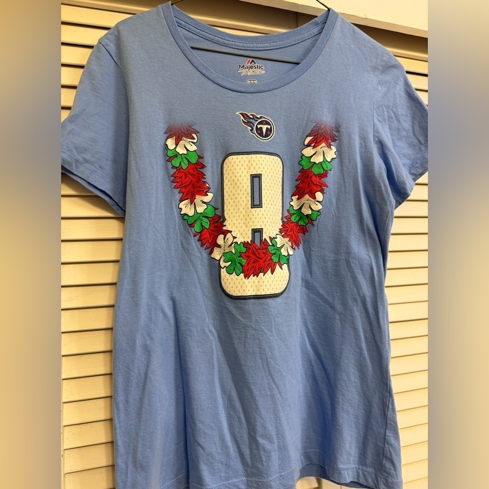 Majestic Light Blue Titans Tee with Number 8 Mariota women’s Sz M